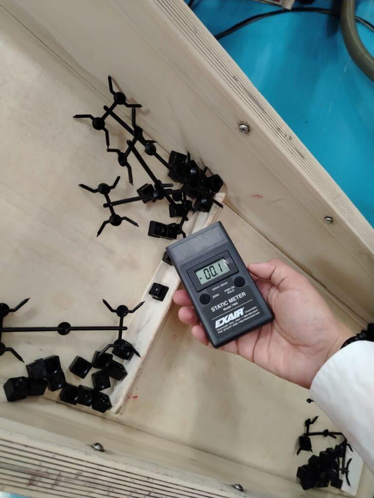 Medidor Digital de Estatica EXAIR 768x1024 1 Airtec Global