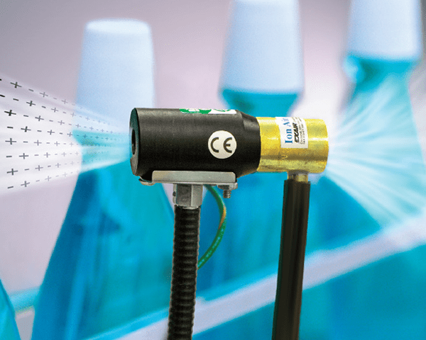 Jet de aire Ionizado Exair previene mala impresion en tapas de productos de limpieza Airtec Global