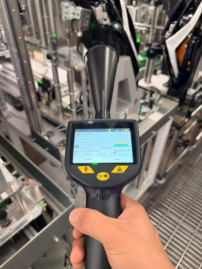 Leak detected with SUTO S531 in pneumatic valve at automotive plant